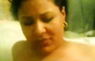 XXX رابطه جنسی با فیلمسکسی با حال یک سگ ماده نوجوان