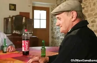 XXX سگ ماده, فیلمهایسکسی باحال مجازات مرد خورده